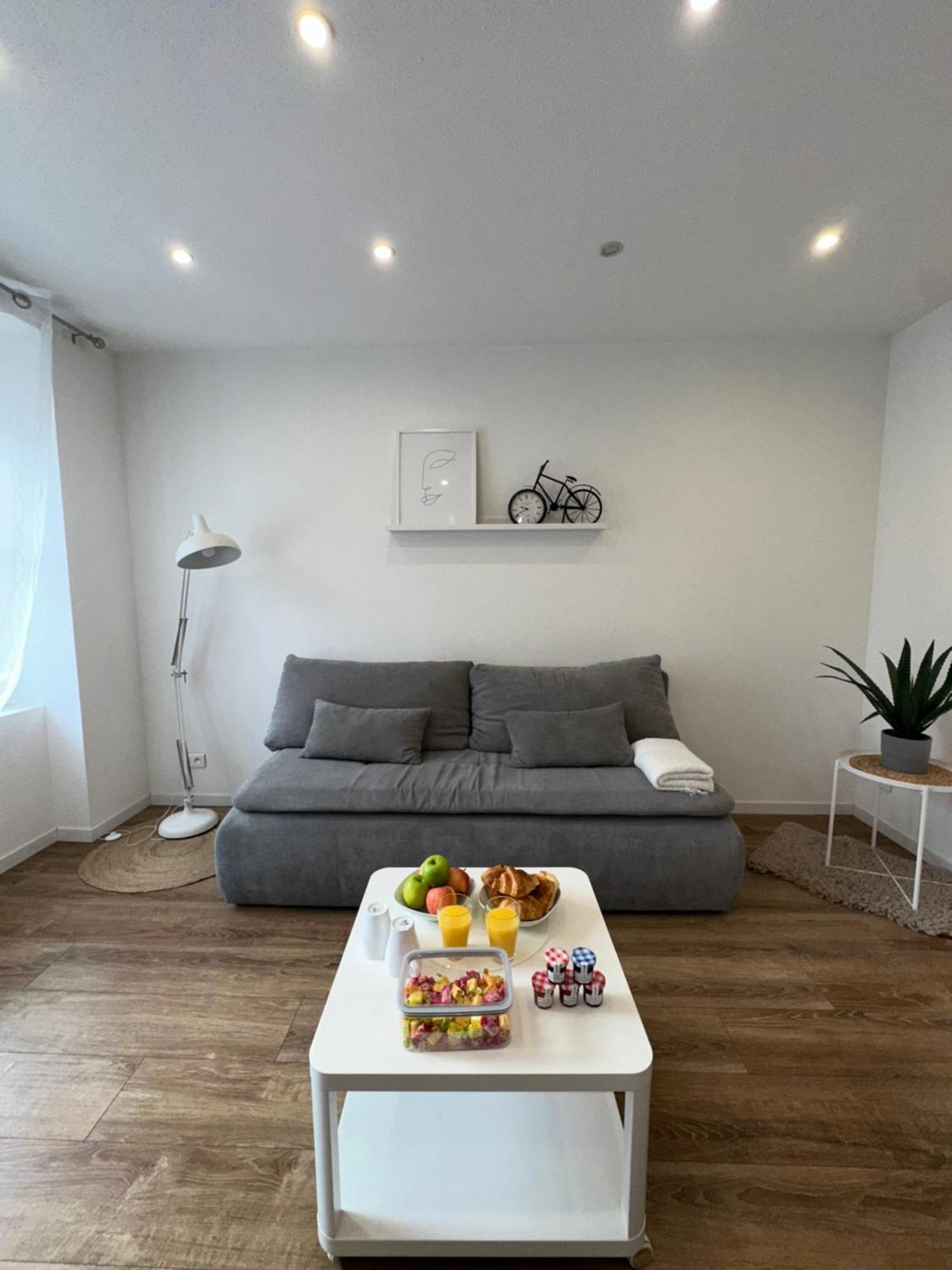 Appartement #2 Très Beau T3 1er étage Confort, Neuf, Centre *