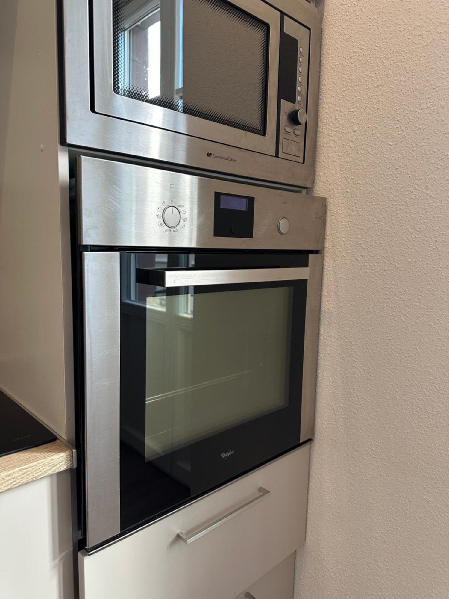 #2 Très Beau T3 1er étage Confort, Neuf, Centre Appartement *